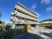 【神奈川県/藤沢市鵠沼藤が谷】シティコート鵠沼 外観