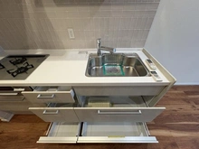 【神奈川県/逗子市小坪】逗子マリーナ 7号棟 キッチン：シンク・収納