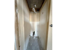 【神奈川県/横浜市港南区下永谷】エステ・スクエア港南百合ヶ丘 トイレ：リフォーム中