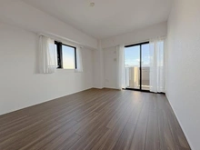 【神奈川県/藤沢市鵠沼海岸】クリオ鵠沼海岸 洋室