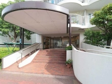 【神奈川県/鎌倉市岡本】鎌倉ロジュマン C棟 エントランス