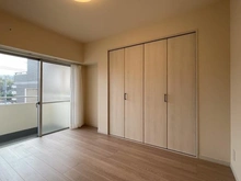 【神奈川県/横浜市港南区日野】コンドミニアム港南台 洋室