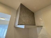 【神奈川県/横浜市港南区日野】ライオンズマンション横浜港南ホワイトヒルズ キッチン：レンジフード