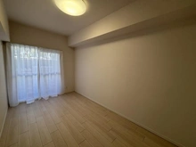 【神奈川県/横浜市栄区上郷町】港南台プリンスハイツ六号館 第1棟 洋室