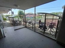 【神奈川県/横浜市栄区笠間】ニュー大船マンション 駐輪場