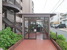 【神奈川県/横浜市港南区日野】上大岡フラワーマンション 3号棟 エントランス