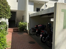 【神奈川県/横浜市栄区桂台東】フローラ桂台 1号棟 駐輪場・バイク置場