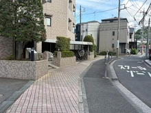 【神奈川県/横浜市磯子区杉田】杉田パーク・ホームズ 前面道路