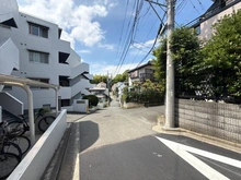 【神奈川県/横浜市港南区野庭町】ニックハイム横浜上永谷 前面道路