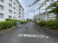 【神奈川県/横浜市磯子区洋光台】洋光台南第1団地 4－7号棟 敷地内