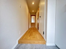 【神奈川県/横浜市磯子区滝頭】朝日パリオ横浜蒔田 1番館 玄関