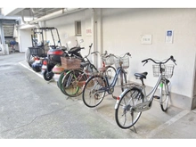 【神奈川県/藤沢市片瀬海岸】ルックハイツ江ノ島 駐輪場