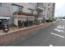 【神奈川県/横浜市栄区桂町】コープ野村湘南本郷台 2号棟 駐輪場