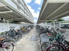 【神奈川県/平塚市追分】サングレイドル湘南平塚 駐輪場