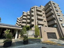 【神奈川県/横浜市港北区篠原町】ビューヒルズバームハイツ新横浜 外観