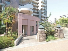 【神奈川県/横浜市都筑区仲町台】プロムナード仲町台  3号棟 アプローチ