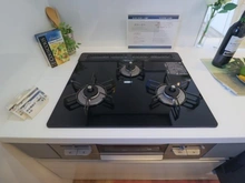 【神奈川県/横浜市都筑区茅ケ崎中央】マイキャッスルセンター南 キッチン：3口ガスコンロ