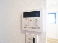 【神奈川県/横浜市都筑区茅ケ崎中央】マイキャッスルセンター南 給湯器リモコン