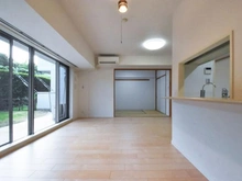 【神奈川県/横浜市青葉区荏田町】ファミールあざみ野スカーレットヒルズ リビング・ダイニング
