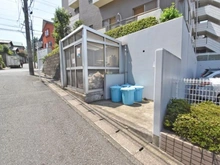 【神奈川県/川崎市宮前区小台】鷺沼ヒルズ ゴミ置き場