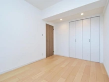 【神奈川県/横浜市都筑区勝田南】ライオンズヴィアーレ港北ニュータウン 洋室