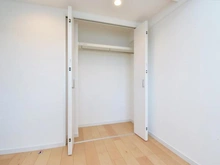 【神奈川県/横浜市都筑区勝田南】ライオンズヴィアーレ港北ニュータウン 収納