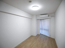 【神奈川県/横浜市港北区新横浜】モア・クレストアクゼス新横浜 洋室