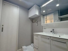 【神奈川県/川崎市宮前区有馬】鷺沼メイプル 1号棟 洗面室