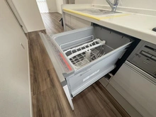 【神奈川県/川崎市宮前区有馬】鷺沼メイプル 1号棟 食器洗浄機