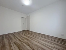 【神奈川県/川崎市宮前区有馬】鷺沼メイプル 1号棟 洋室：約6.4帖