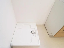 【神奈川県/横浜市都筑区加賀原】シンフォニックヒルズかがやきの街 弐四ー七号棟 洗面室：洗濯機置き場