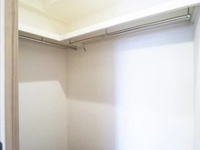 【神奈川県/横浜市都筑区長坂】シーズンプレイス B棟 収納：ウォークインクローゼット