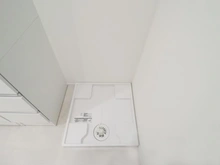 【神奈川県/横浜市青葉区美しが丘】アルスたまプラーザTーMODE 洗面室：洗濯機置き場