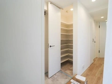 【神奈川県/横浜市青葉区美しが丘】アルスたまプラーザTーMODE 廊下：シューズインクローゼット