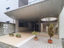 【神奈川県/横浜市青葉区美しが丘】アルスたまプラーザTーMODE アプローチ