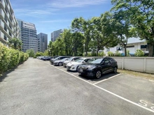 【神奈川県/横浜市港北区箕輪町】コープ野村日吉 駐車場