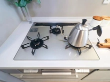 【神奈川県/横浜市青葉区市ケ尾町】エスペランサ市ヶ尾 キッチン：3口ガスコンロ