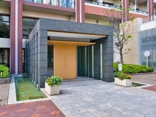 【神奈川県/川崎市中原区中丸子】ザ・コスギタワー エントランス