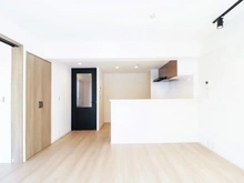 【神奈川県/川崎市宮前区宮前平】宮前平コルナス リビング・ダイニング