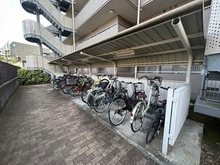 【神奈川県/横浜市都筑区早渕】仲町台パークヒルズ 7号棟 駐輪場