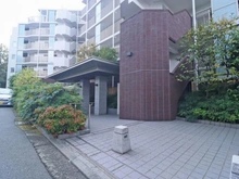 【神奈川県/横浜市青葉区新石川】BELISTAあざみ野 アプローチ