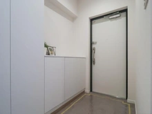 【神奈川県/横浜市都筑区中川】サントゥール中川 3号棟 玄関