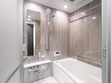 【神奈川県/横浜市都筑区佐江戸町】クレストフォルム市が尾南 浴室