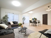 【神奈川県/横浜市青葉区あざみ野】あざみ野団地 第3-1-1号棟 リビング・ダイニング：※家具・調度品等は販売価格に含まれておりません。