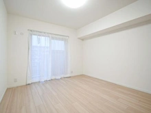 【神奈川県/横浜市青葉区あざみ野】あざみ野団地 第3-1-1号棟 洋室