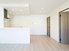 【神奈川県/横浜市青葉区美しが丘】ミオカステーロ美しが丘 リビング・ダイニング