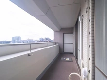 【神奈川県/横浜市都筑区茅ケ崎中央】メイフェア・ミュゼ・レトワールセンター南駅前 バルコニー