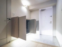 【神奈川県/横浜市都筑区茅ケ崎中央】メイフェア・ミュゼ・レトワールセンター南駅前 玄関：下足入れ