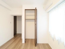 【神奈川県/川崎市宮前区宮前平】東急ドエル宮崎台テラス A棟 収納