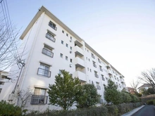 【神奈川県/横浜市青葉区美しが丘】たまプラーザ団地 4街区7号棟 外観